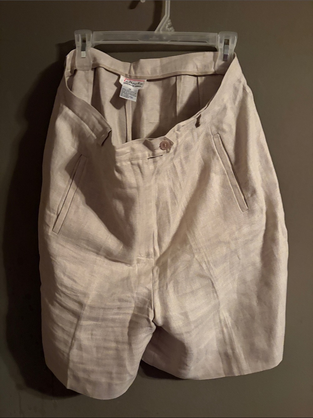 Talbots size 18 100% linen dress shorts